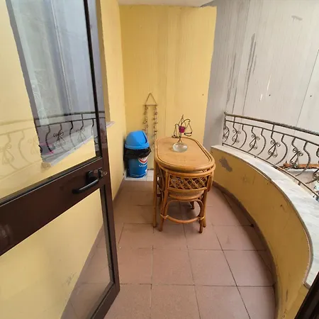 Lulzim Apartment Durres