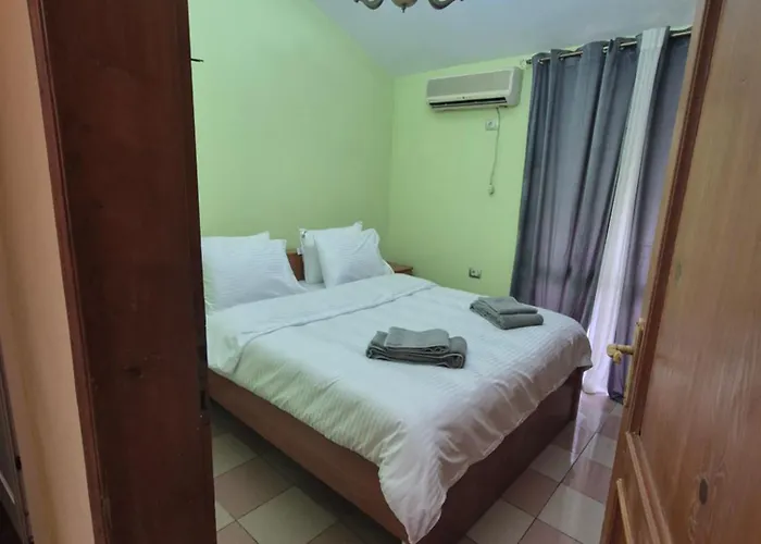 Appartement Lulzim *